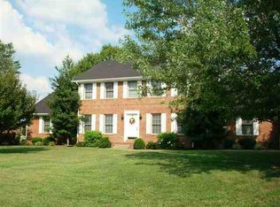 146 Deer Meadow Ave, Bowling Green, KY 42103