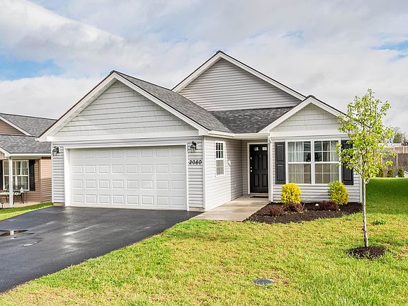 3rd image of 2080 Giles Dr SE