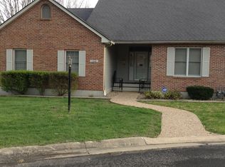 106 Walnut Park Dr, Sedalia, MO 65301