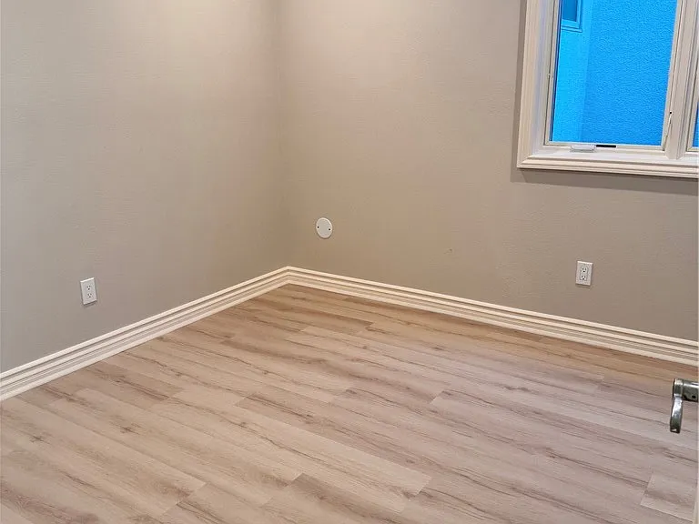 825 Hibiscus Ct — Photo 39