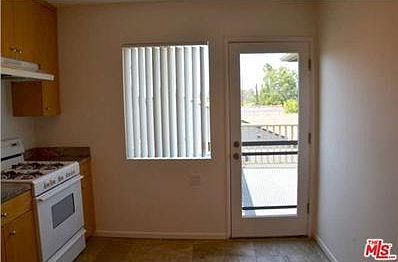 3rd image of 3714 Sawtelle Blvd