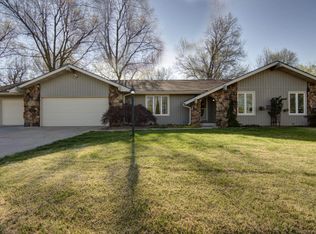 5516 S Clay Ave, Springfield, MO 65810