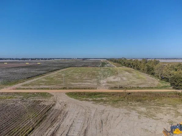 869 County Road 585, Monette, AR 72447