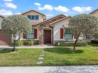 8840 Watercrest Cir E, Pompano Beach, FL 33076