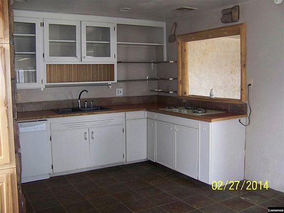 5th image of 81 E 4th Ave