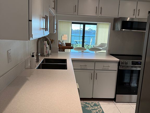 5th image of 750 W Elkcam Cir Unit 313