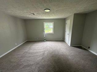 2105 S Vine St, Muncie, IN 47302