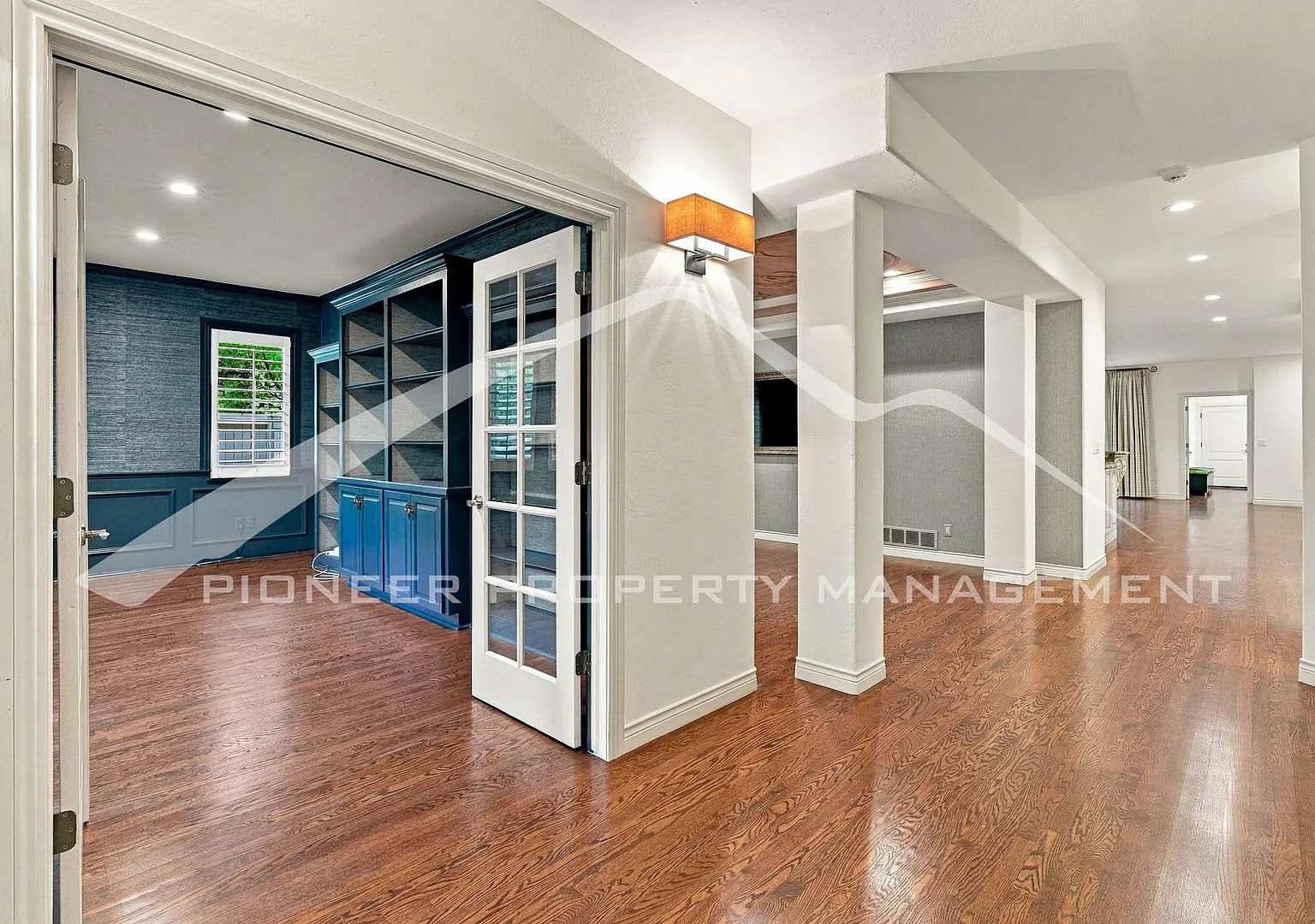 Exquisite Home In The Heart Of Cherry Creek With a 3-Car Garage! — Photo 4