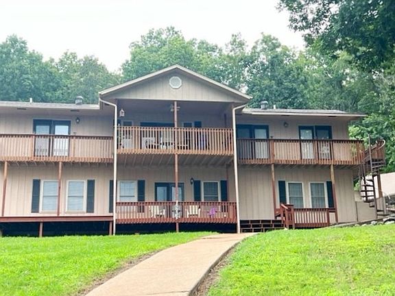 3rd image of 54 N Lakeshore Dr