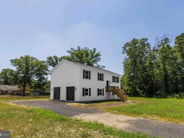 267 Elm St, Hammonton, NJ 08037