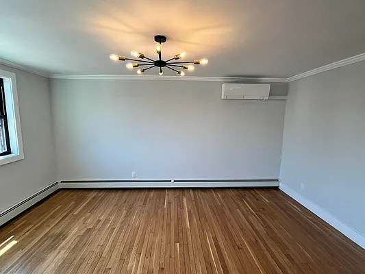 Rented by Hudson Exclusive Inc | media 26