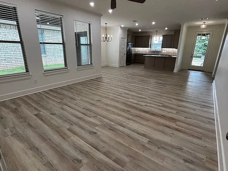7 Fernwood Dr — Photo 3