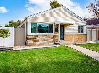 5855 S Nashville Ave, Chicago, IL