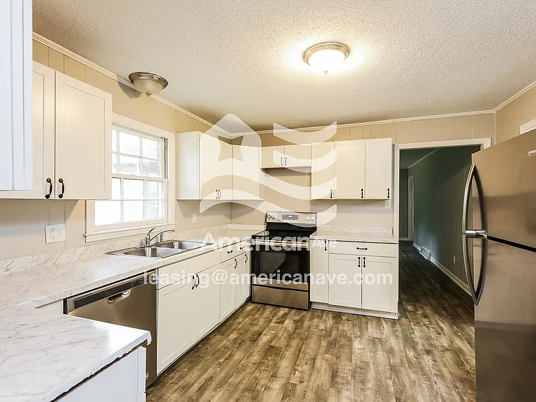 15230_007_kitchen_14044437.jpg