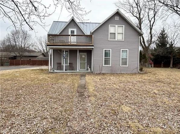 326 South Wisconsin Avenue, Rice Lake, WI 54868