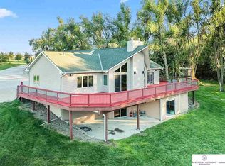 1960 Wagner Rd, Fremont, NE 68025