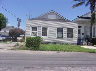 3729 Annunciation St, New Orleans, LA 70115