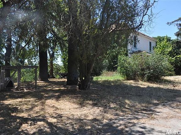 5th image of 8101 East Dr