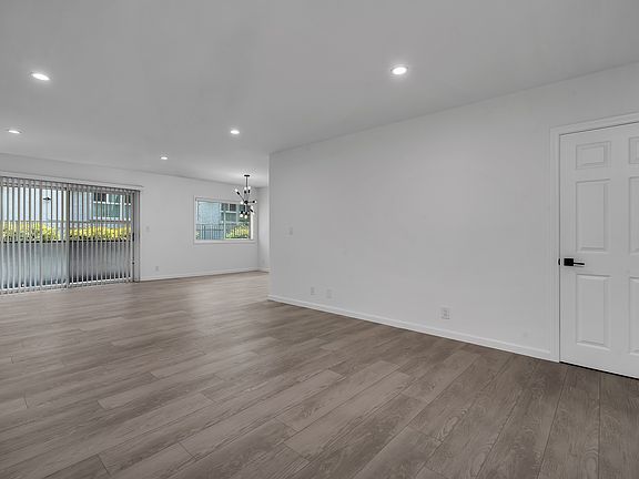 4th image of 722 N Orlando Ave #4a5bec930