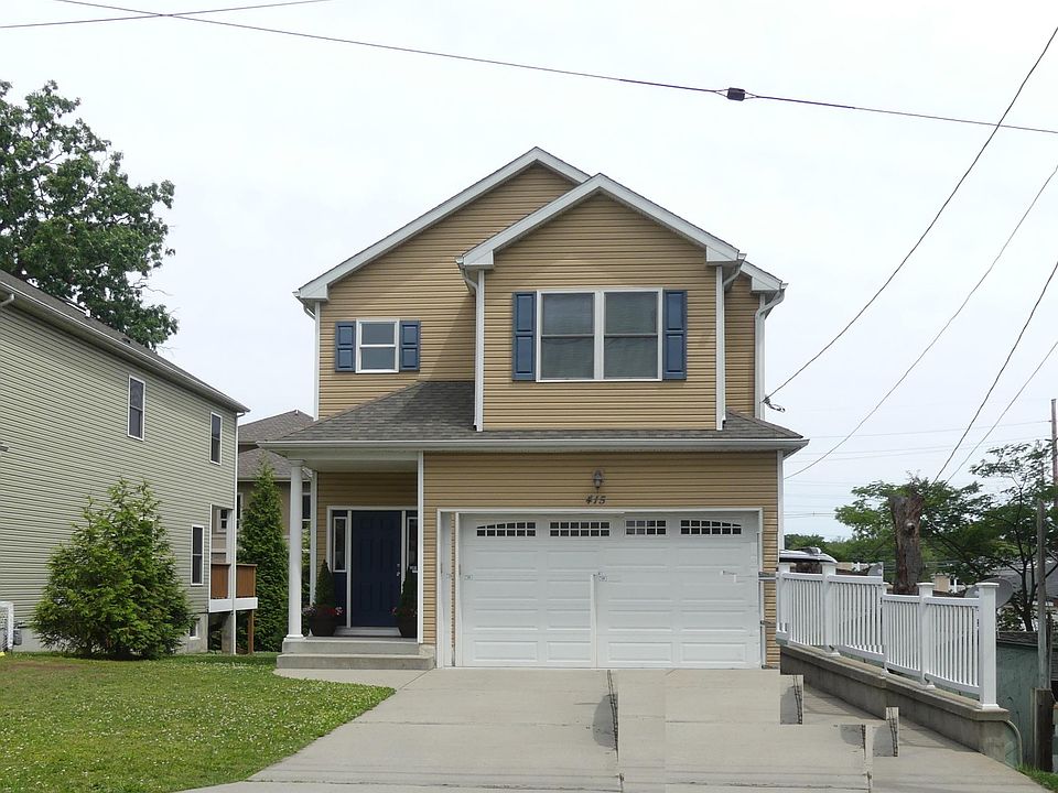1st image of 415 Buermann Ave