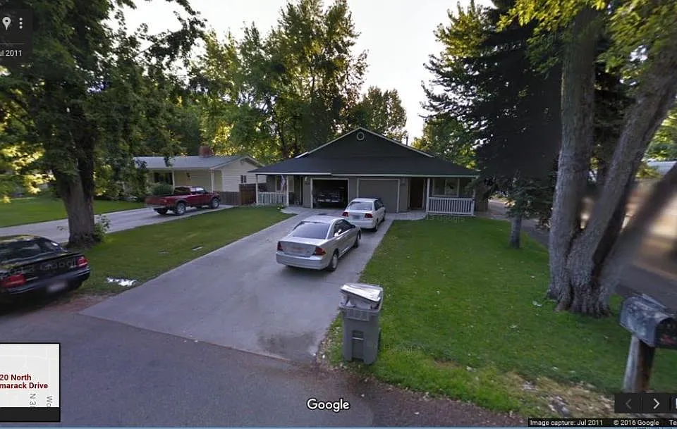 2918 N Tamarack Dr