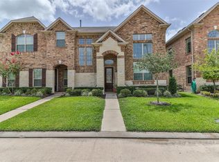 9223 Monarch Mist Ln, Houston, TX 77070
