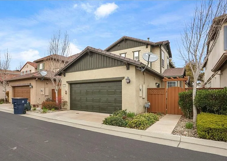 171 W Santa Cruz Way — Photo 12