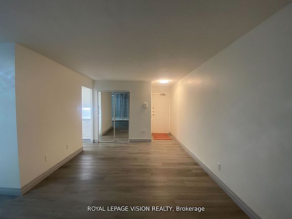 2nd image of 895 Kennedy Rd #205