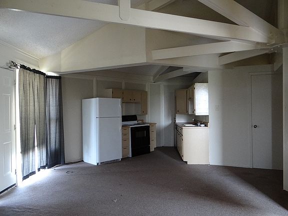 2nd image of 2200 Macarthur Dr Ste 1