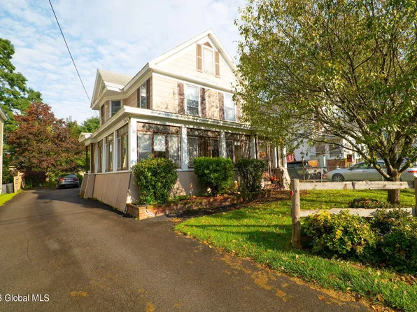 9 Bradt St, Rotterdam Junction, NY 12150