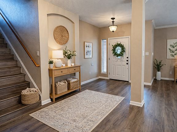 Foyer - Entryway