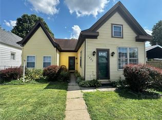 1922 Division Street, New Albany, IN 47150