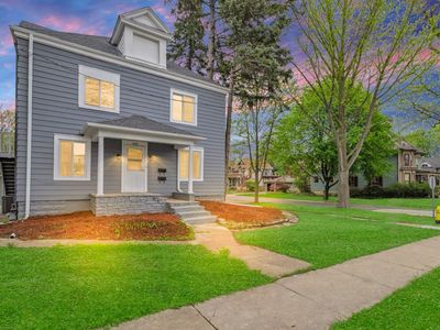 209 E Washington St, West Chicago, IL, 60185