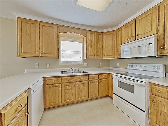5th image of 1136 Gray Bill Dr