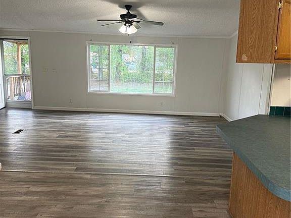 5th image of 42052 S Range Rd