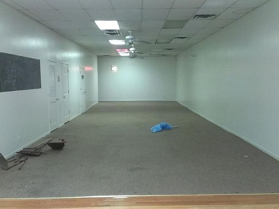 COMMERCIAL SPACE