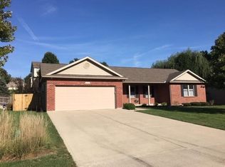 1421 Maplecrest Dr, Troy, OH