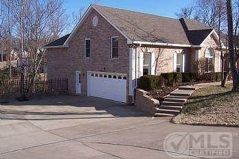 3rd image of 645 Potomac Dr