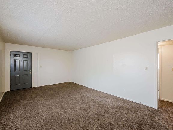 5th image of 1228 Fulton Ave