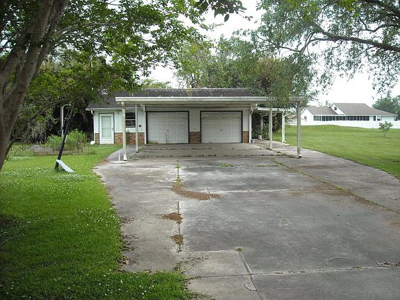 5th image of 172 Gemini St