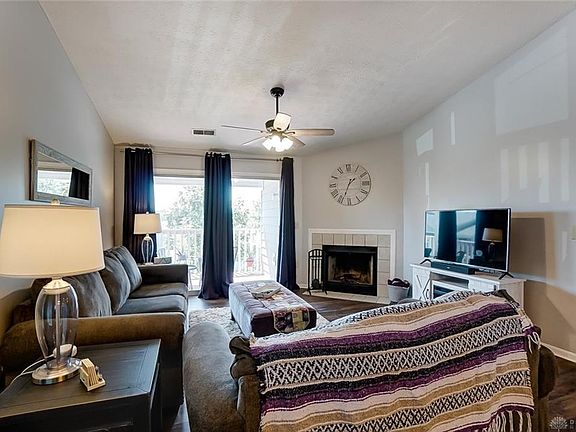 4th image of 6641 Hedington Sq APT 7