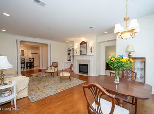 5220 Indian Woods Dr UNIT 103, Louisville, KY 40207