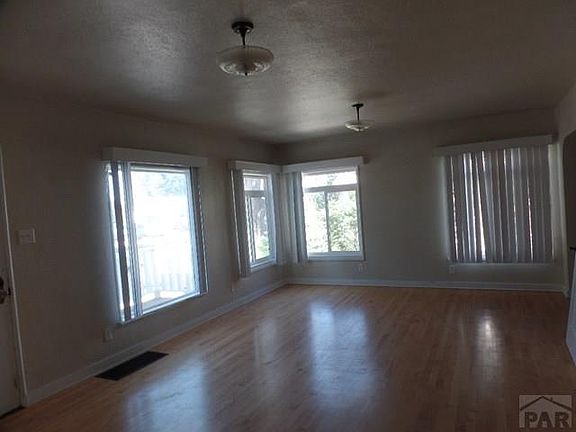 4th image of 428 Acero Ave