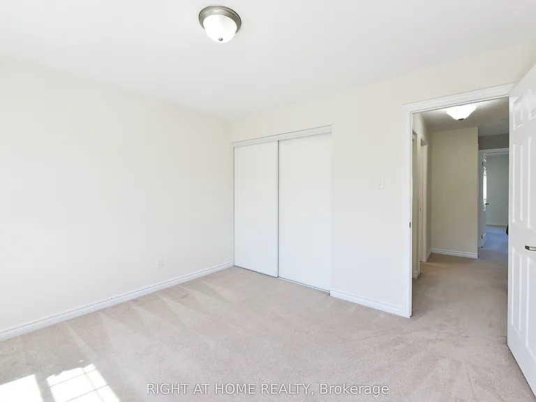 348 Gallantry Way — Photo 23