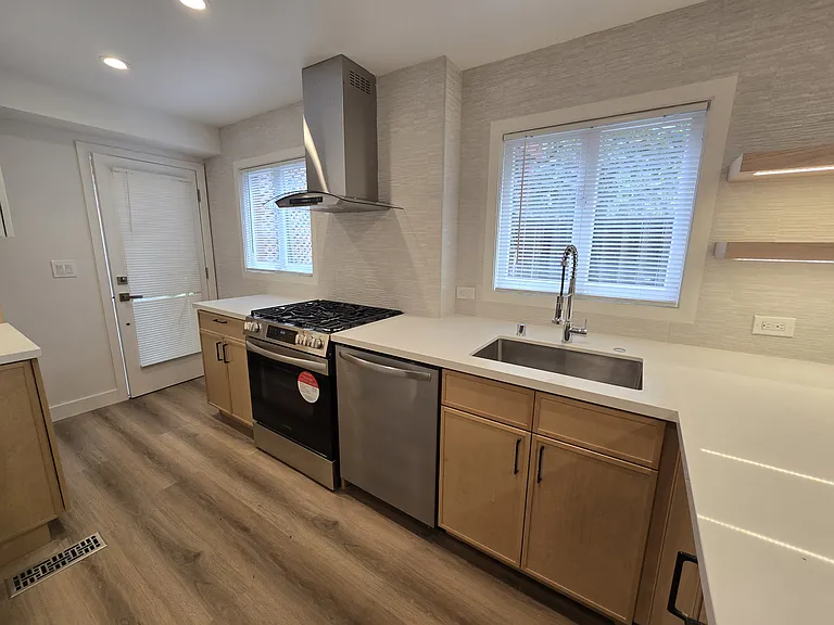 2665 Shasta Rd #B — Photo 4