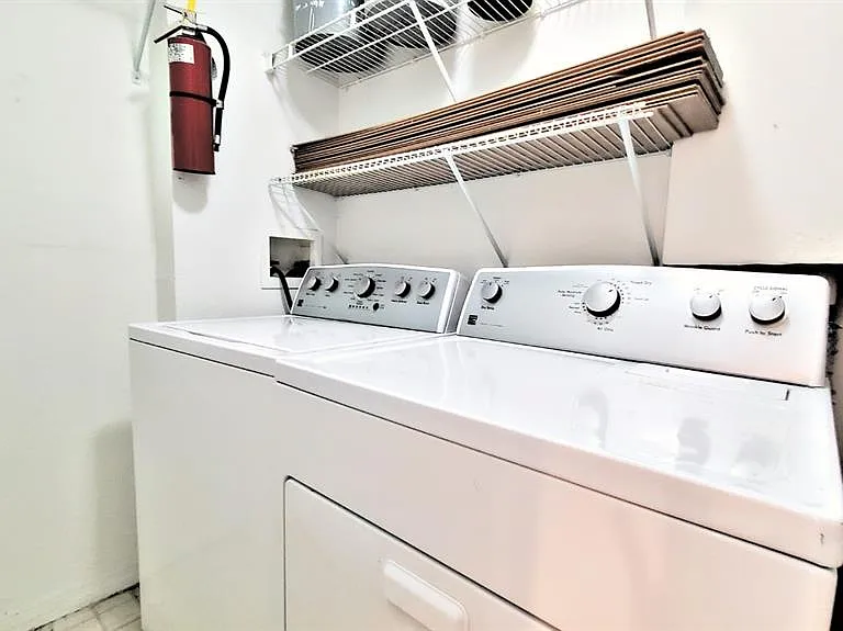 6413 Astor Village Ave #315 — Photo 9