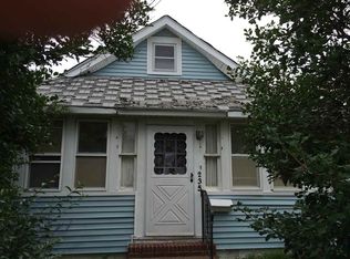 235 18th St, Surf City, NJ 08008