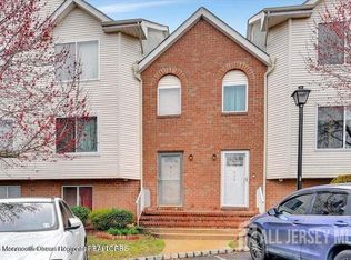 603 Holly Dr, Perth Amboy, NJ 08861