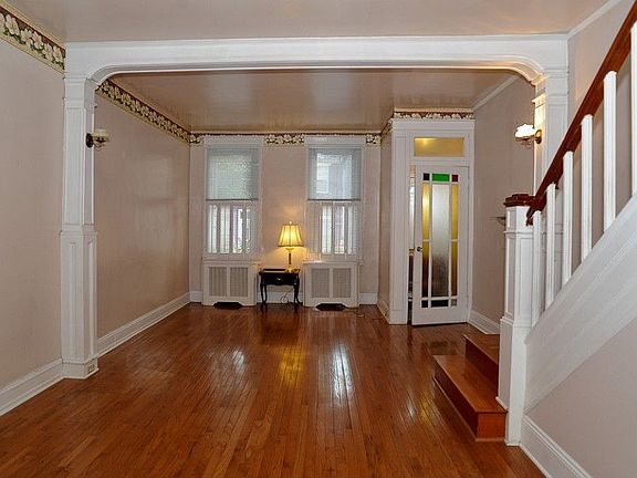 5th image of 2533 E Dauphin St