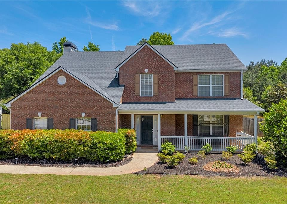 1st image of 520 Ansley Forest Dr